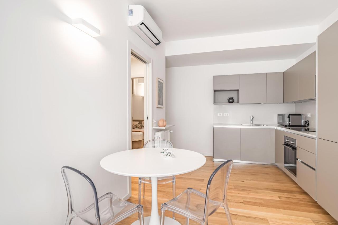 Milano Apartments S Agostino - Porta Genova Eksteriør bilde