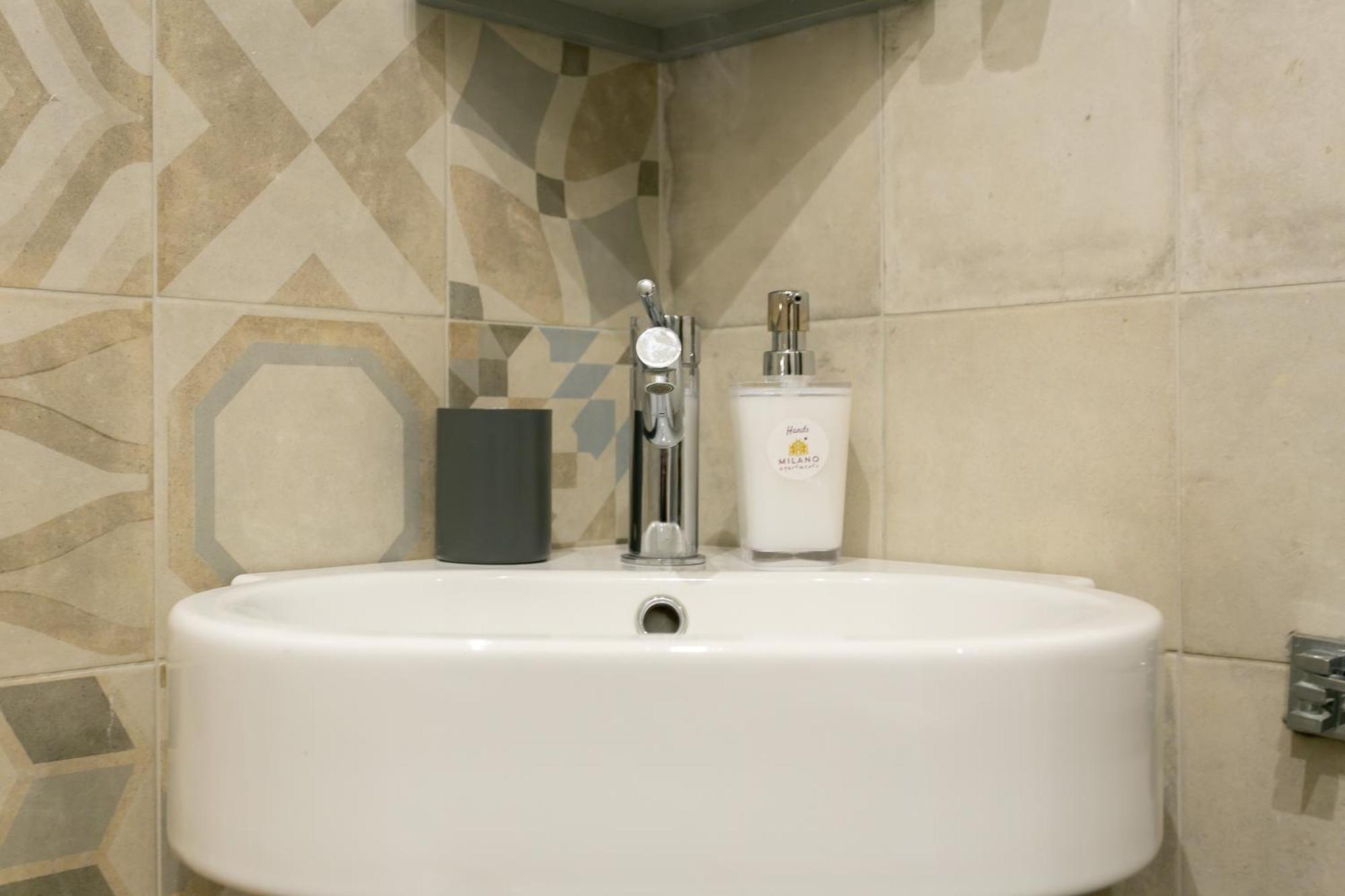 Milano Apartments S Agostino - Porta Genova Eksteriør bilde