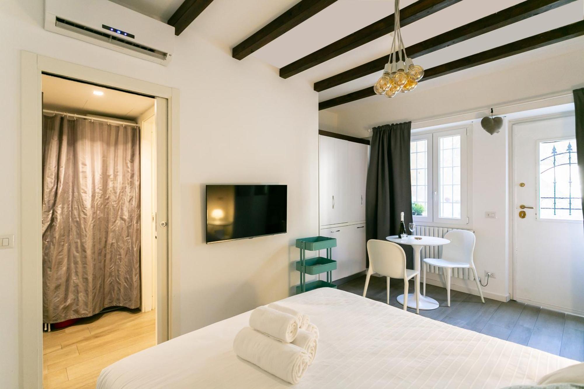 Milano Apartments S Agostino - Porta Genova Eksteriør bilde